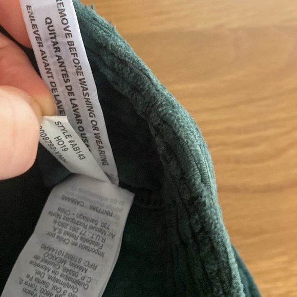 Madewell • Corduroy Slim Emmett Wide Leg Crop Pants - Picture 10 of 10